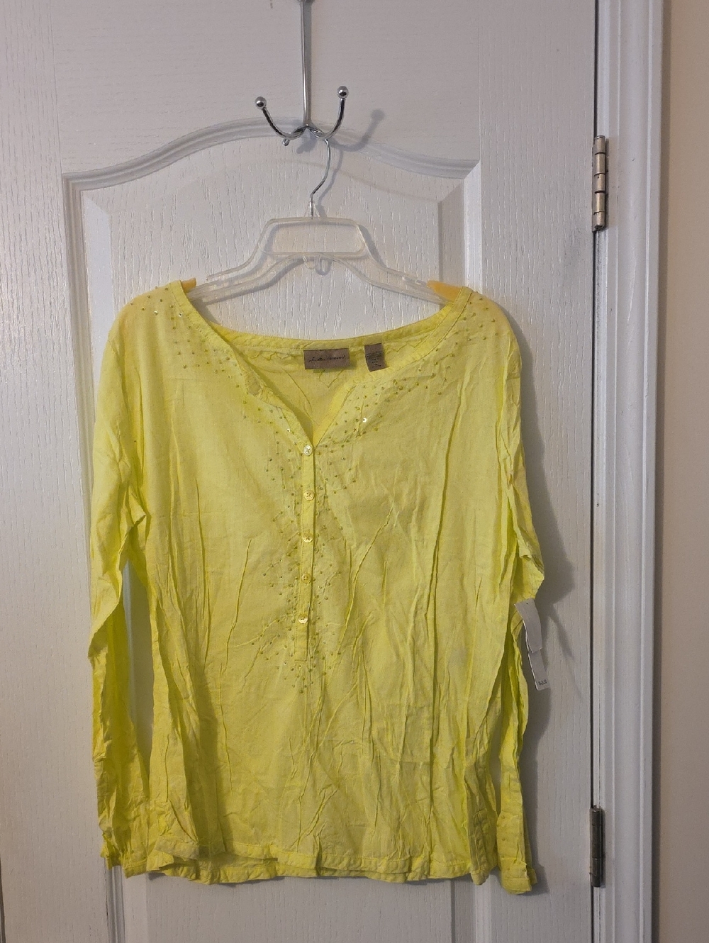 I.e Relaxed Yellow Women's Long-Sleeve Button Front Top